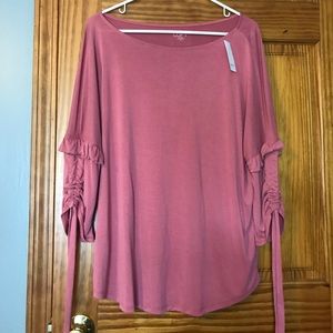 LOFT Shirttail Ruffle Tee - NWT